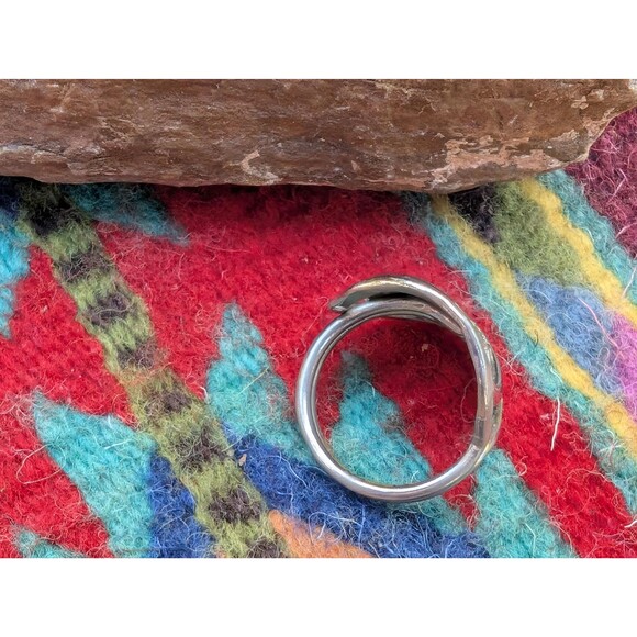 Vintage Aztec Calendar Ring, Southwestern Silver Ring Size 8 - Picture 4 of 10